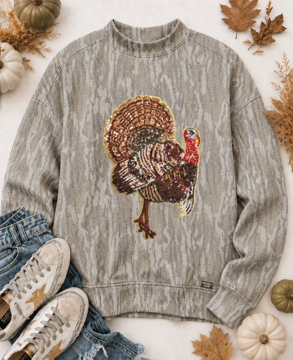 Great Outdoors Hunting Patch Mossy Oak Bottomland Mockneck Crew