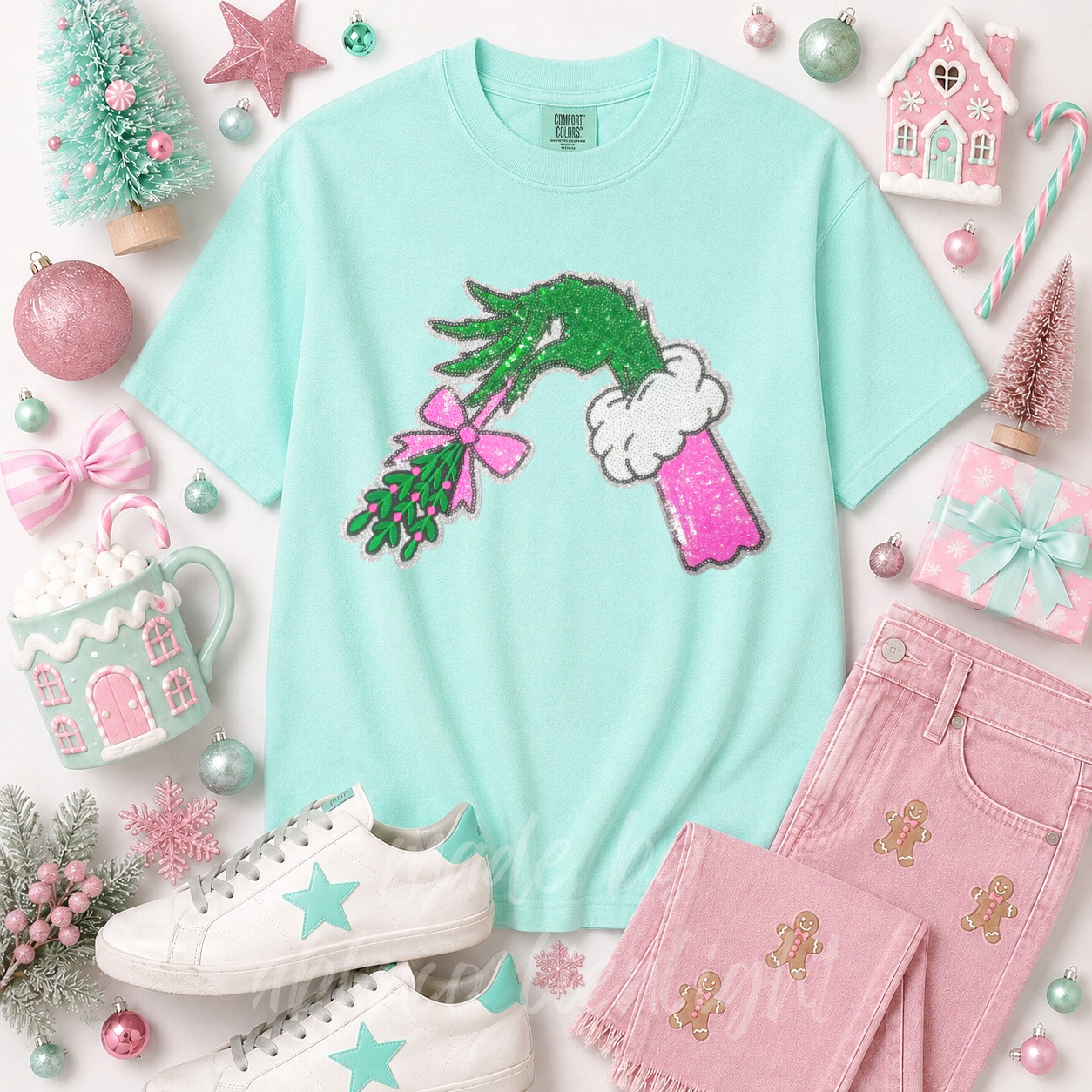 Grinch Hand Mistletoe Christmas Sequin Patch Tshirt