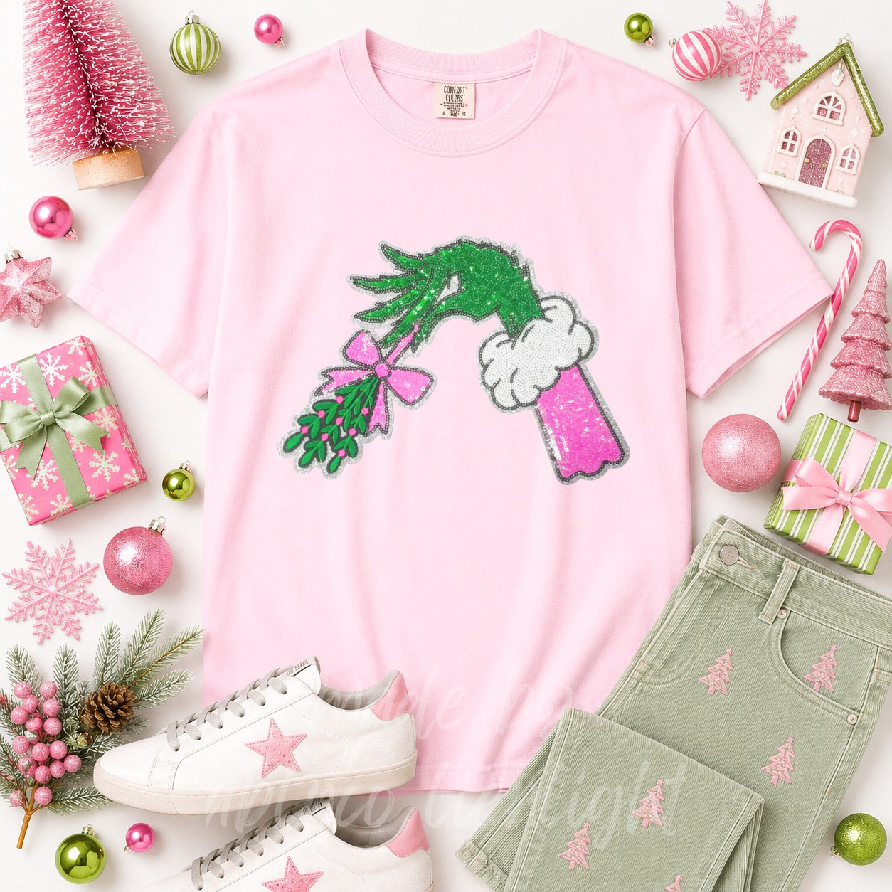 Grinch Hand Mistletoe Christmas Sequin Patch Tshirt