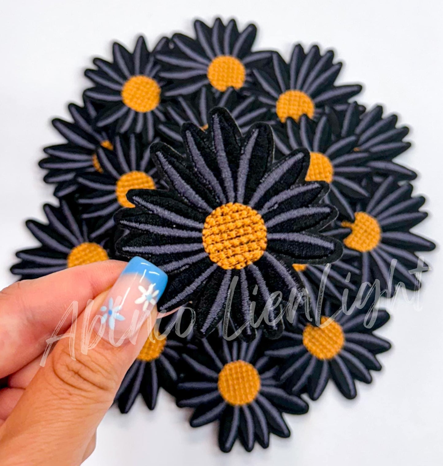 Black Daisy Embroidery Patch